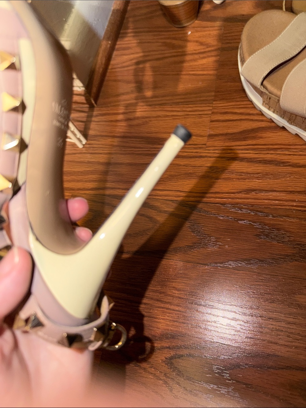 Valentino Beige Patent Pointed Toe Rockstud Strappy Pumps - Picture 7 of 9
